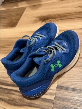 Kids Under Armour Blue Athletic Sneakers with Green Logo size 1